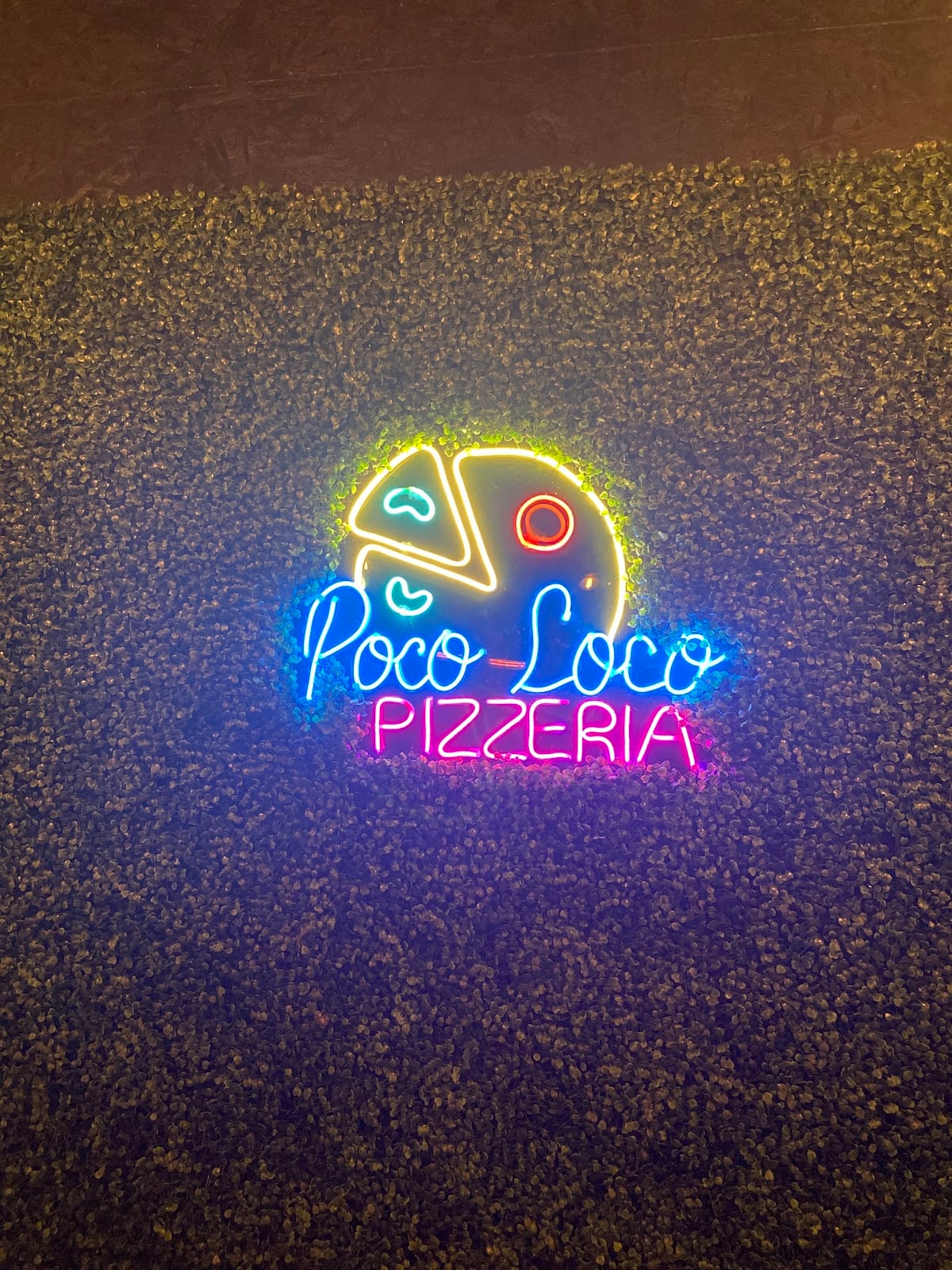 Poco Loco Pizzeria - photo 3